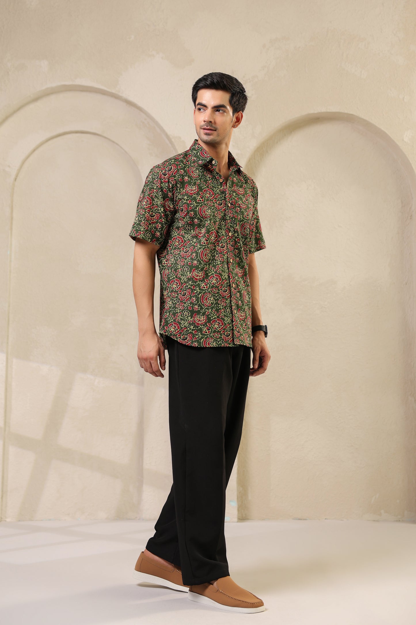 Bottle green regular fit cotton shirt