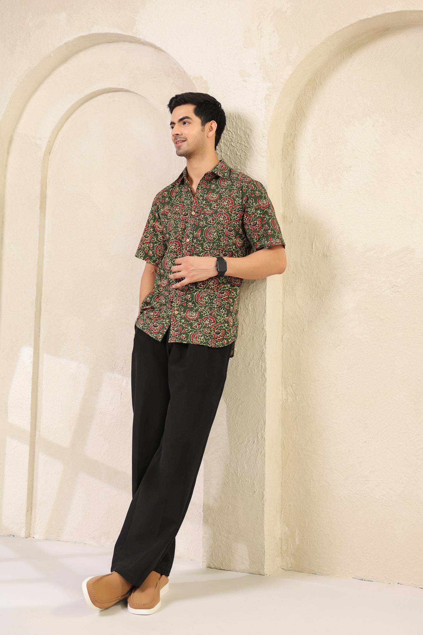 Bottle green regular fit cotton shirt