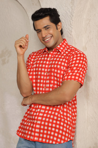 Red checks half sleeve shirt