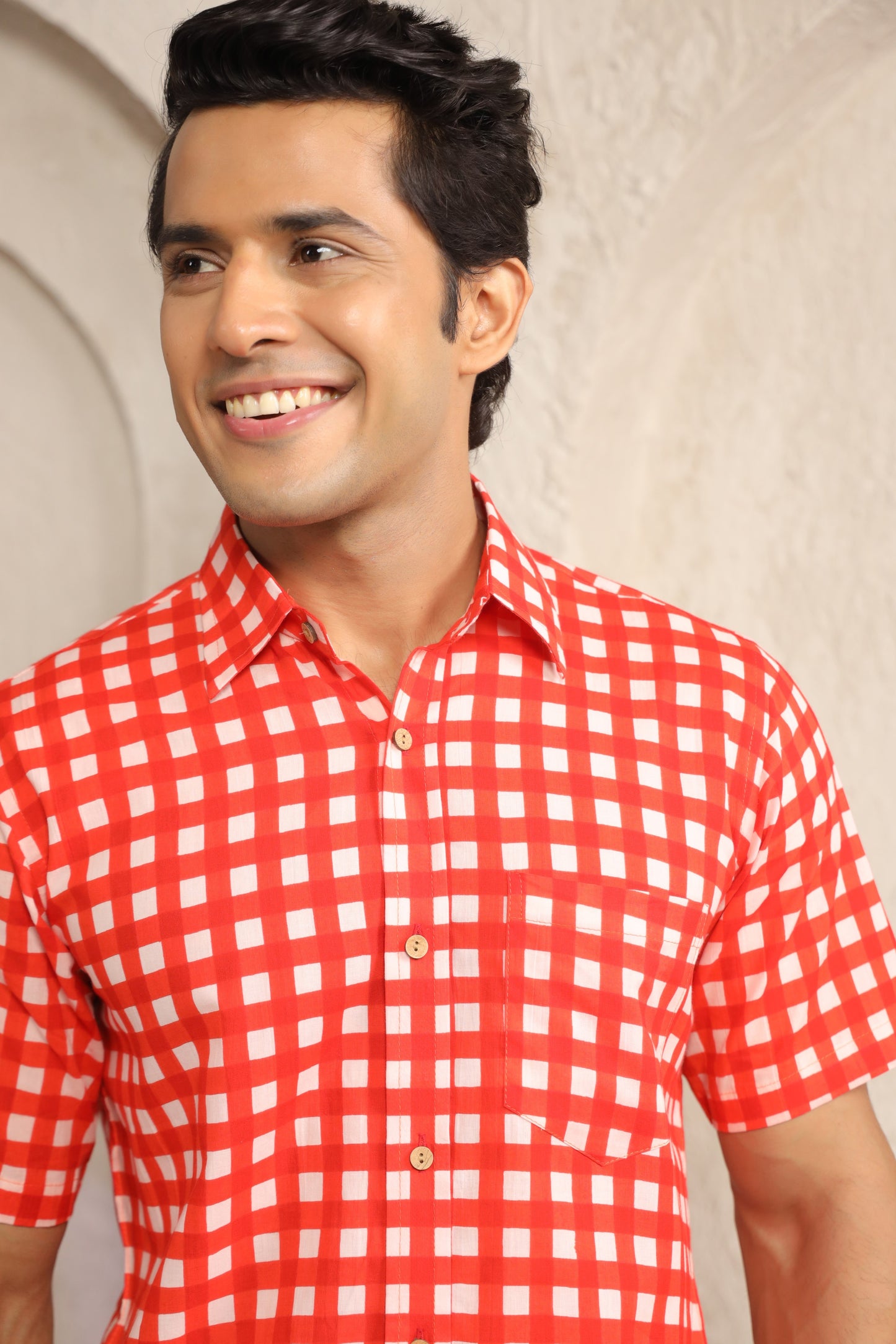 Red checks half sleeve shirt