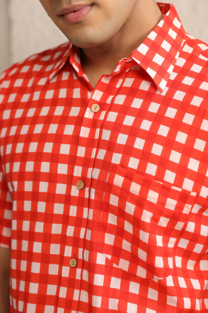 Red checks half sleeve shirt