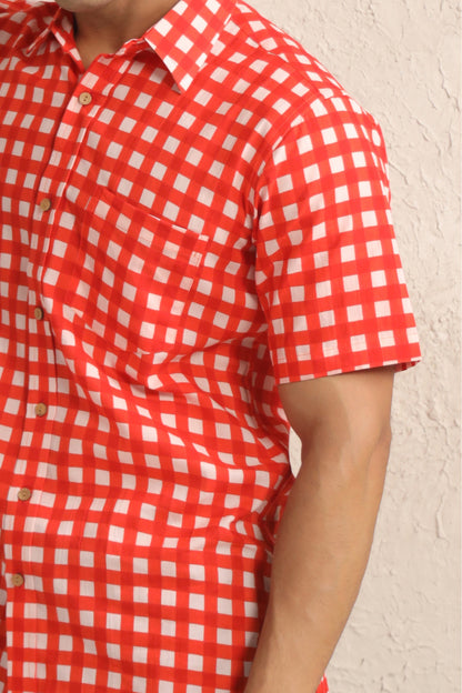 Red checks half sleeve shirt